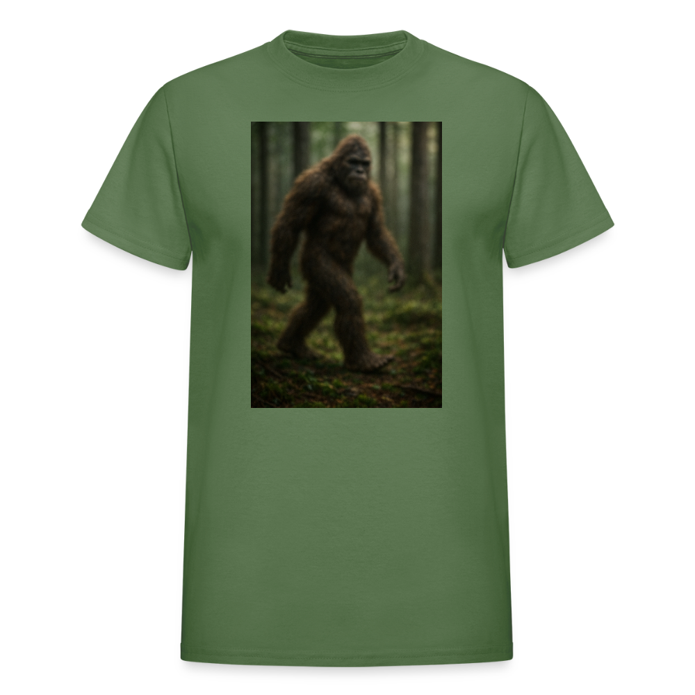 Blurry Bigfoot Men's T-Shirt - military green